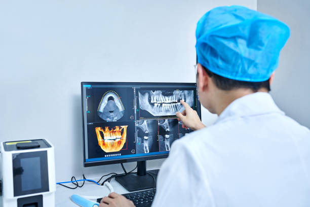 Best Emergency Dental Services for Seniors in Broadview, IL
